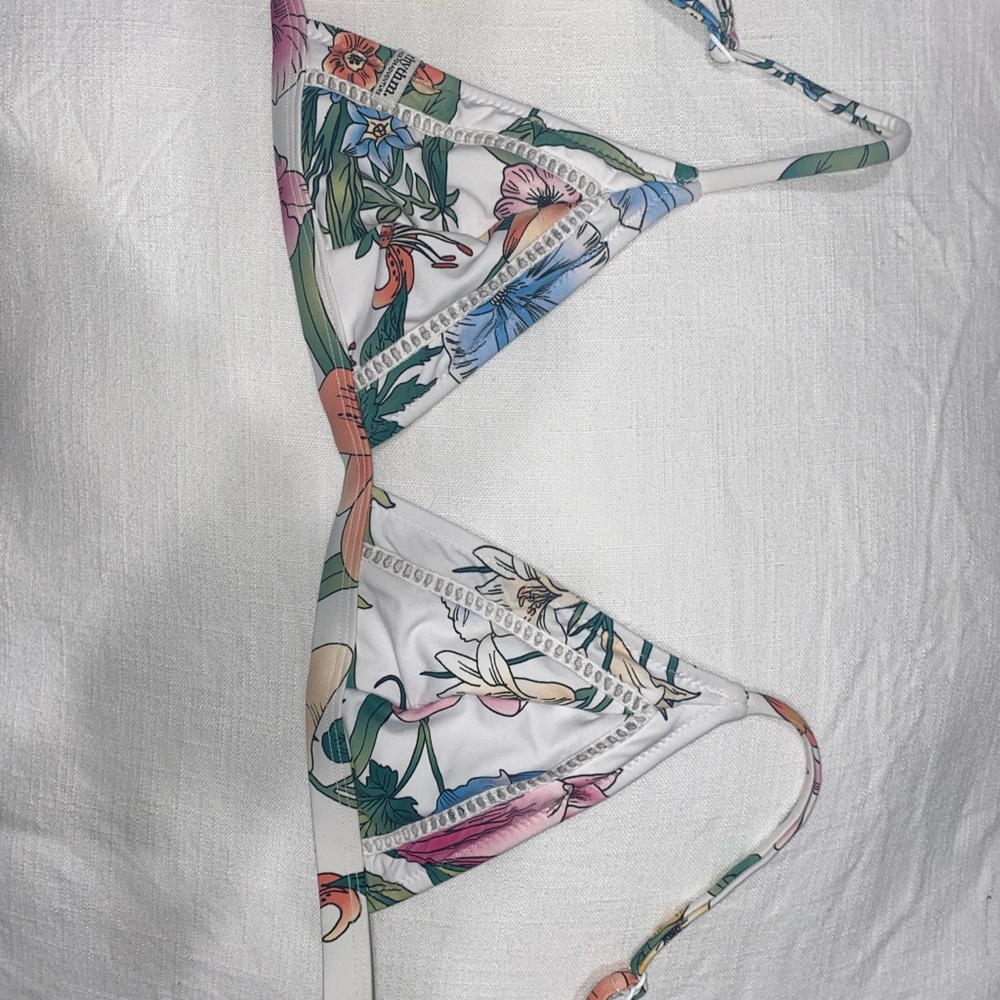 Rhythm Swim Floral Bikini Top size small